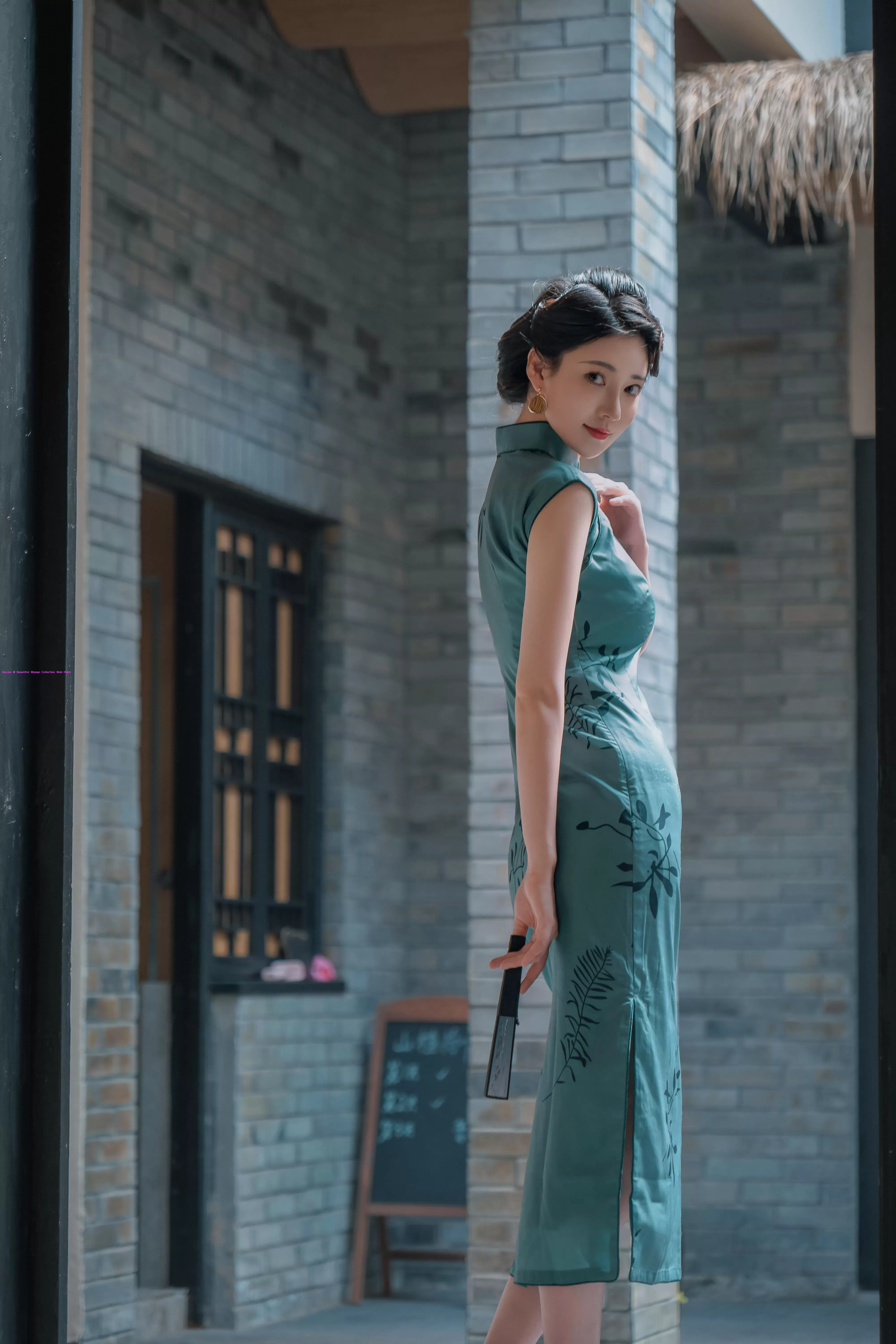 模特年年的色戒风格旗袍